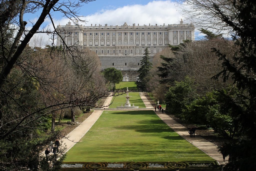 Where to Watch Spain vs Belgium Live in Madrid: Fan Zones, Sports Bars, and Streaming Options